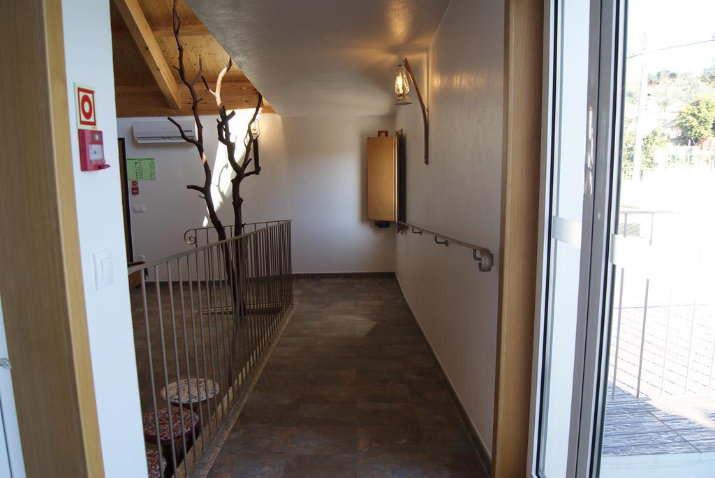 Casa De Santo Antao - * Padroes (Coimbra)